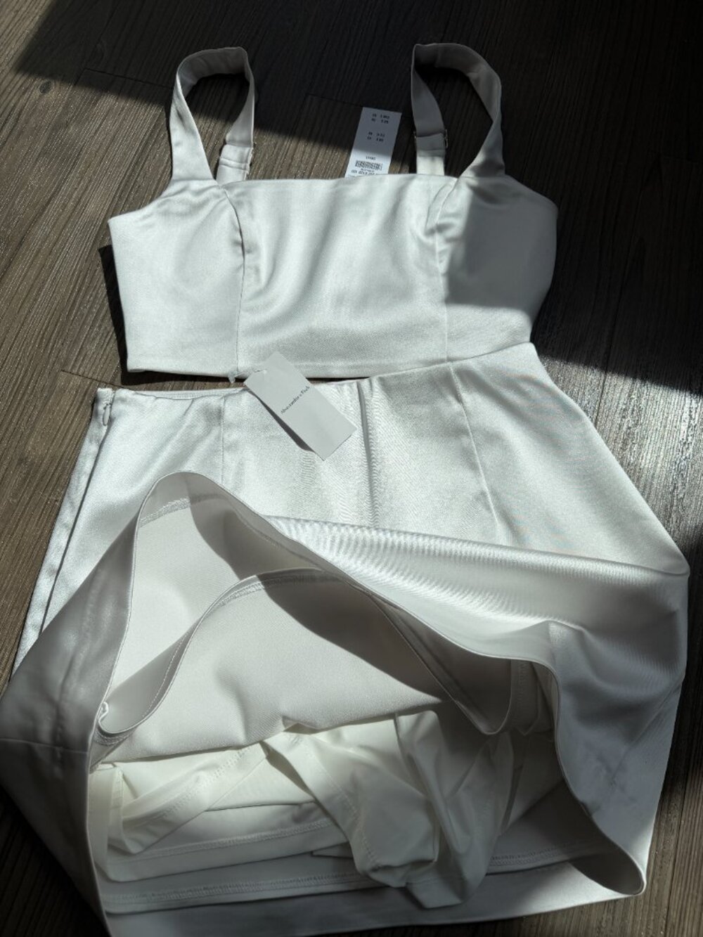 ABERCROMBIE & FITCH WHITE SATIN BRIDE MINI SKORT SKIRT SET - SMALL - Picture 9 of 12